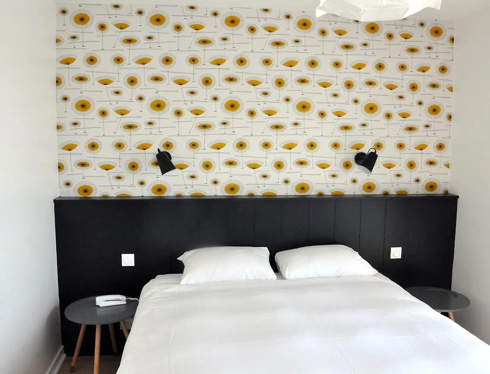 Logis Hotel Du Port Plobannalec-Lesconil